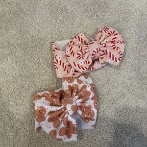 Newborn bows